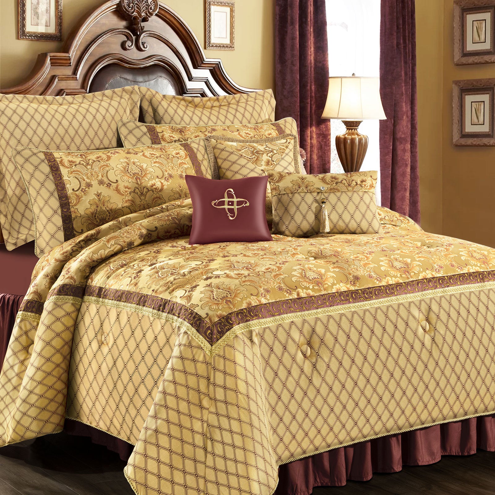 Damask bed online throw