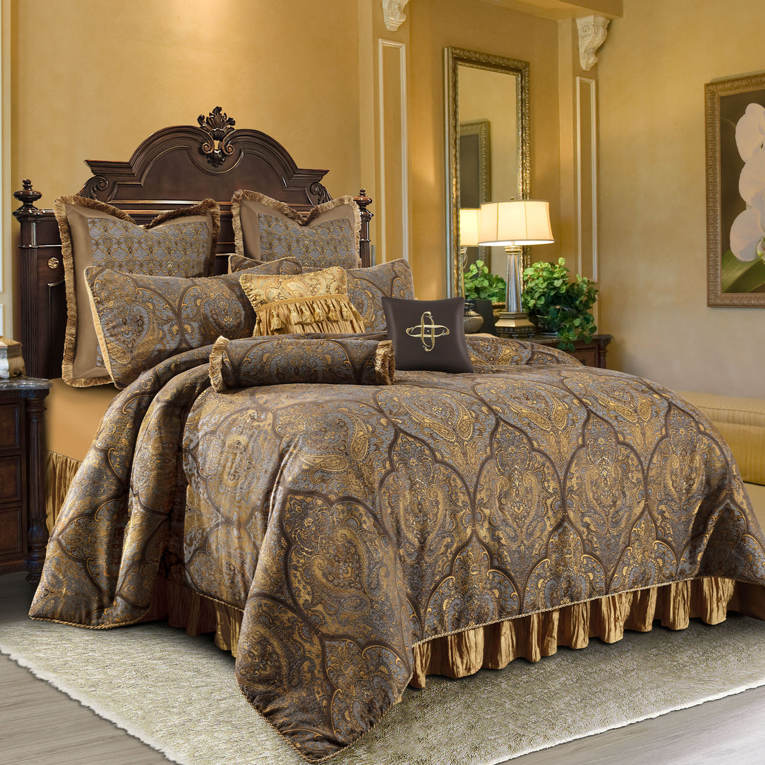 Luxury Bedding Sets - Home Décor | LOOM AND MILL®